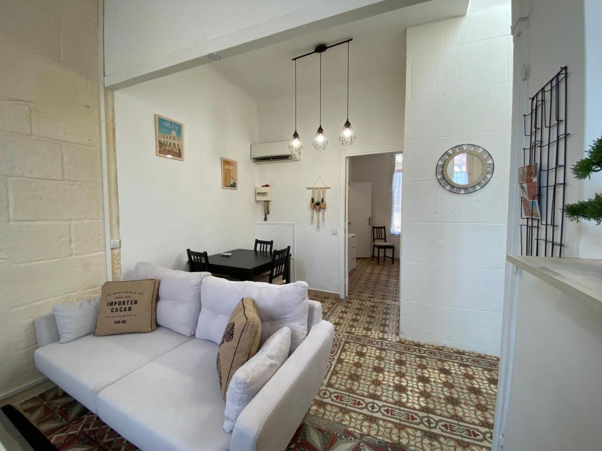 Le 23 - 2Eme Etage Apartment Arles Exterior foto