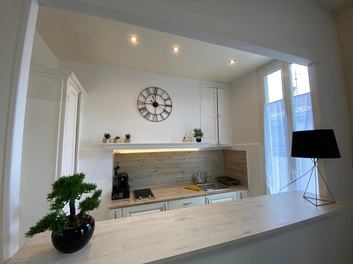 Le 23 - 2Eme Etage Apartment Arles Exterior foto