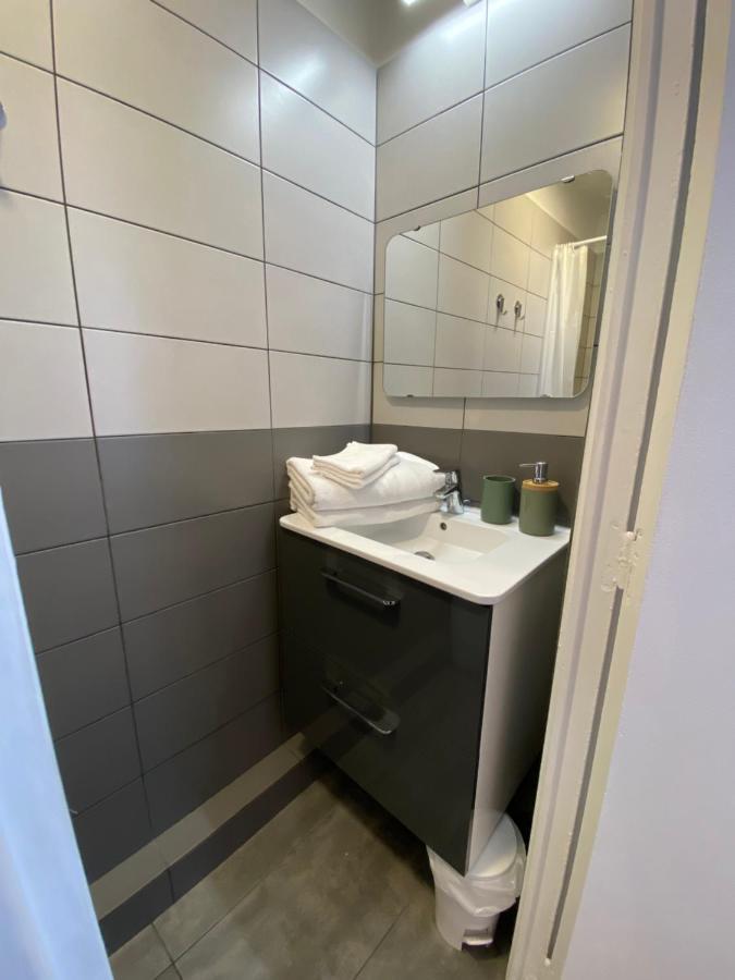 Le 23 - 2Eme Etage Apartment Arles Exterior foto