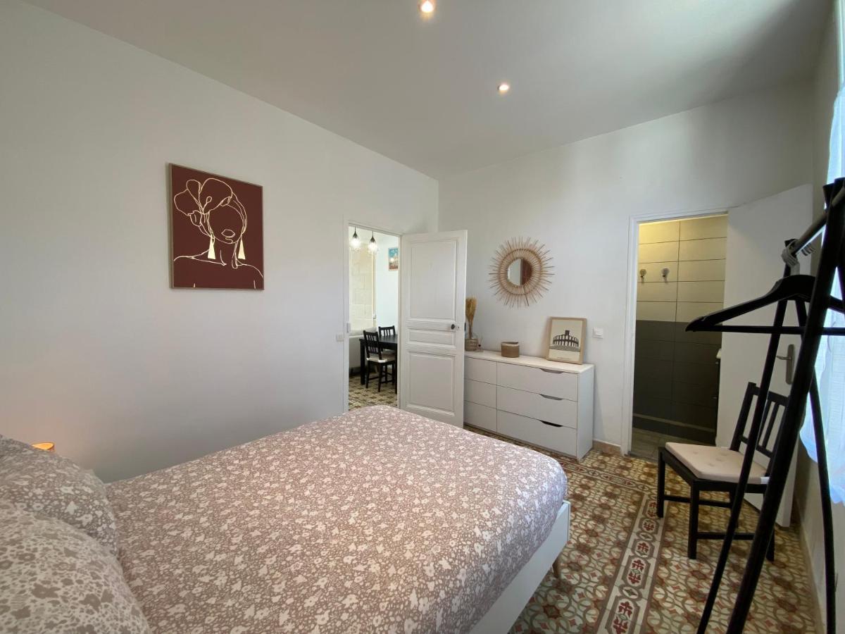 Le 23 - 2Eme Etage Apartment Arles Exterior foto