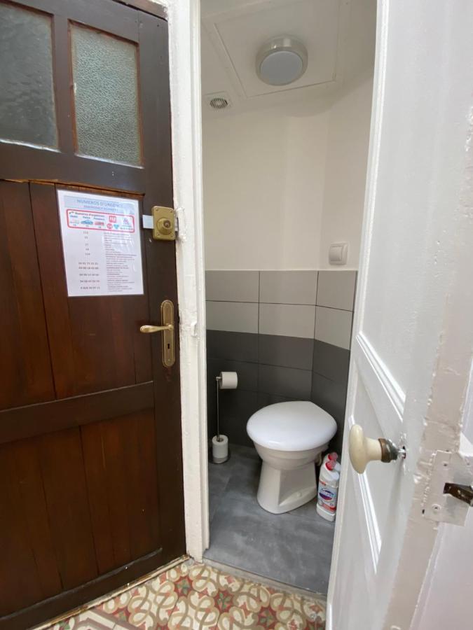 Le 23 - 2Eme Etage Apartment Arles Exterior foto